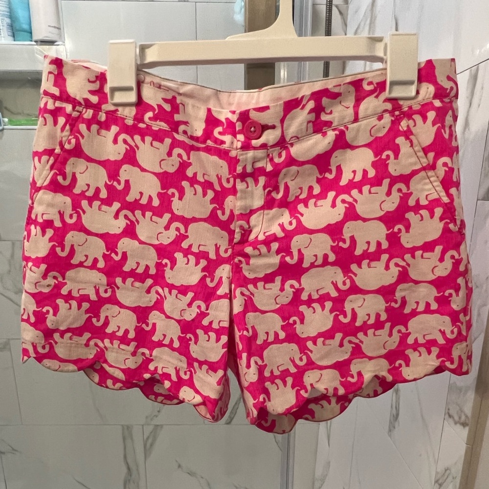 Lilly Pulitzer Buttercup Shorts Tusks in the Sun